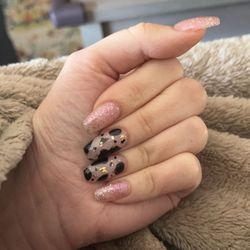 Lovely Nails & Spa