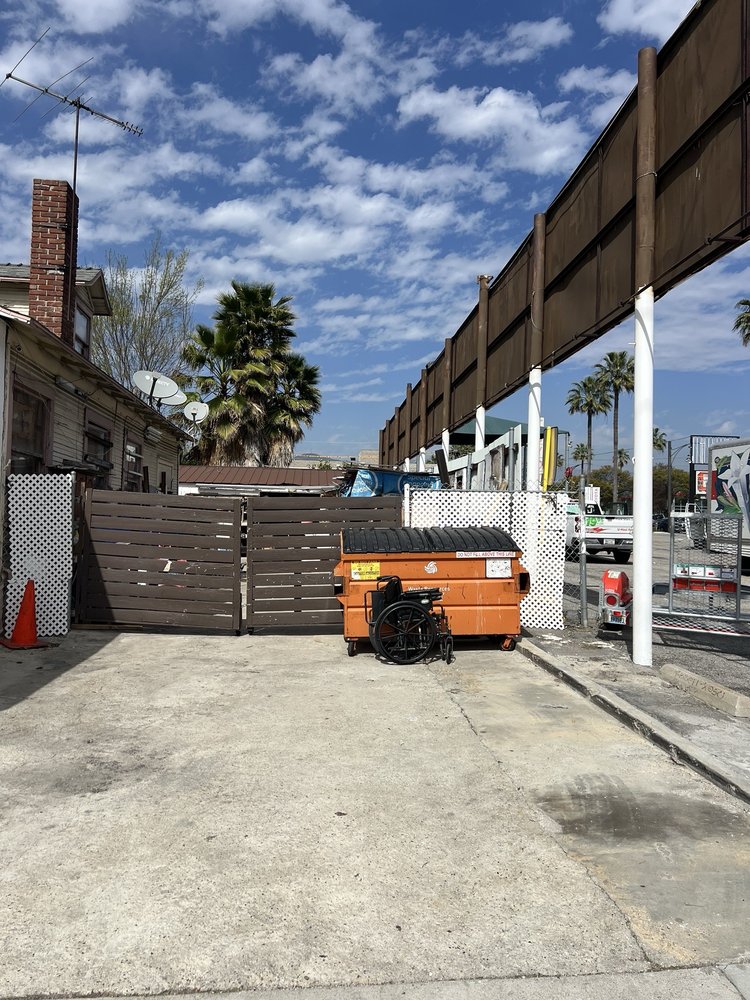 Glendale Tiles and Tops - countertop fabricator in Glendale, CA