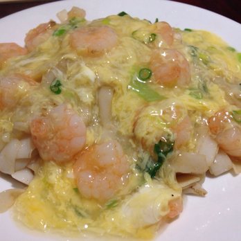 BT Cafe 大拇指餐廳 - Shrimp and Egg Swirl on Rice Noodle - Coffee & Tea Near Me - Vancouver, British Columbia BT Cafe 大拇指餐廳 - Shrimp and Egg Swirl on Rice Noodle - Coffee & Tea Near Me - Vancouver, British Columbia