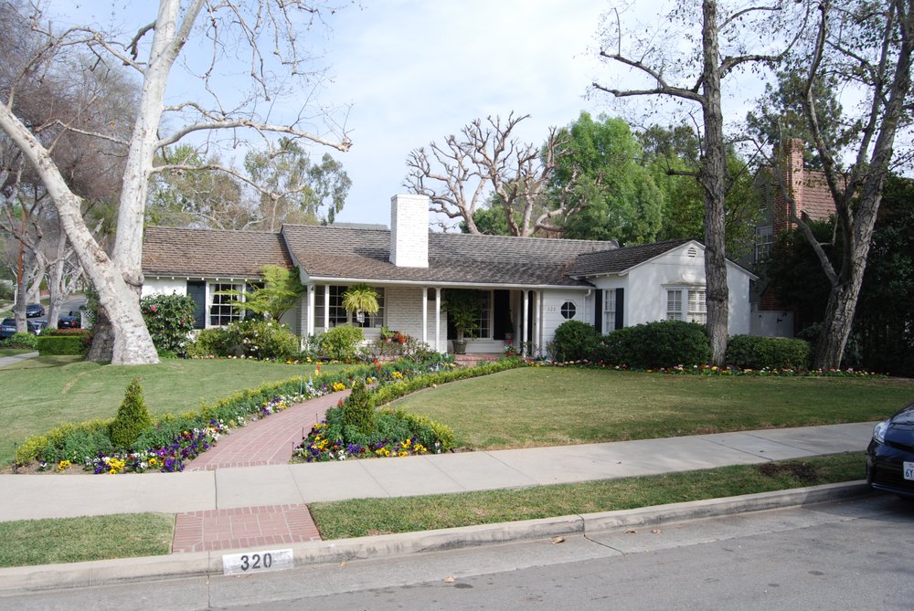 Slide of APR Roofing Solutions