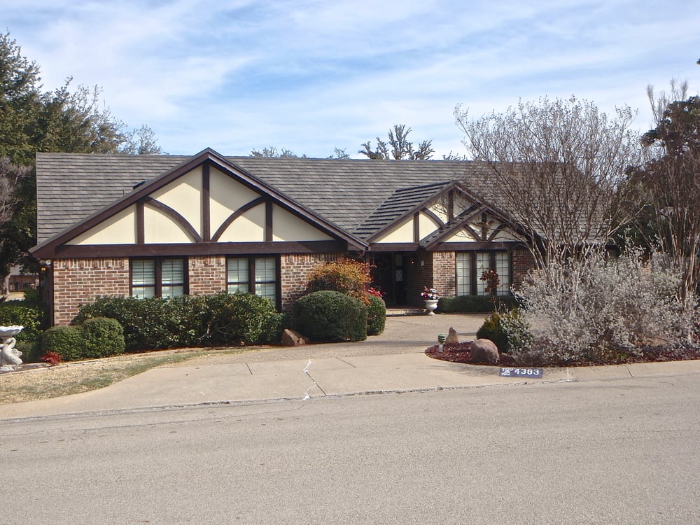 Slide of Charles Martin & Son Roofing