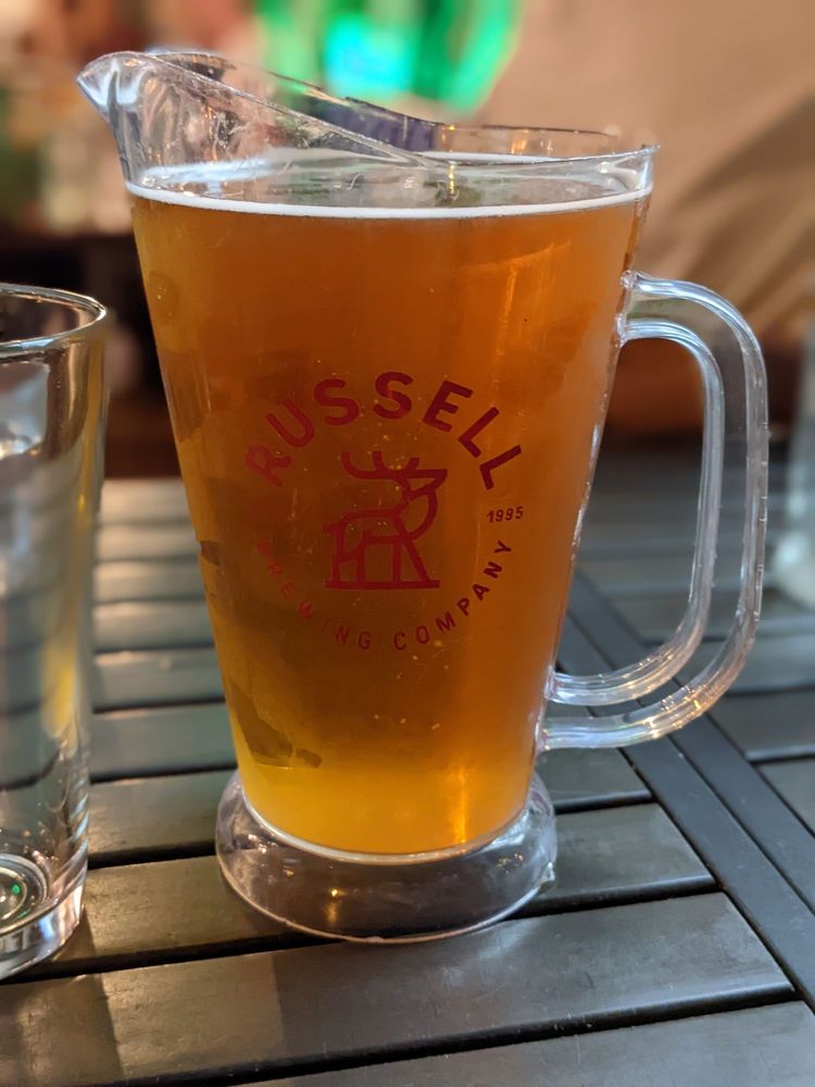 pub image