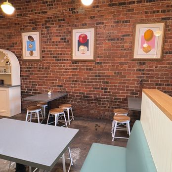 Emporium Pies - Desserts Near Me - Dallas, Texas