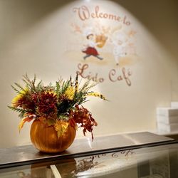 Lido Cafe - Fall counter display