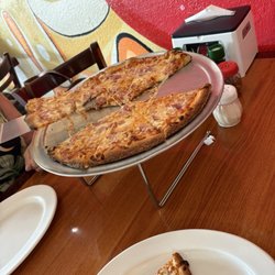 Mannino's Pizzeria Restaurant - Xtra cheese with ham medium pizza Delicious