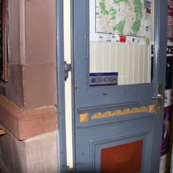 Barfuß