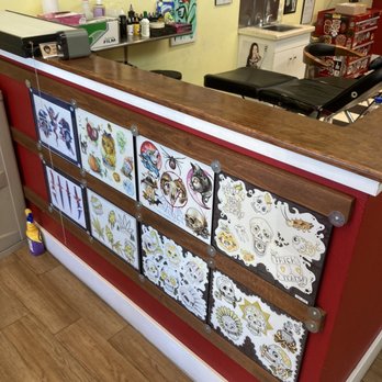 PARLOUR TRICKS TATTOO - Updated December 2024 - 50 Photos & 23 Reviews ...