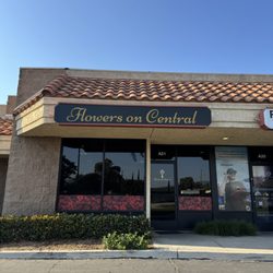 Flowers on Central