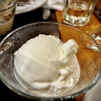 Piazza Italia - Lemon gelato, refreshing and best on a hot summer day. Ask if they can pour a shot of limoncello on top - Italian Near Me - Portland, Oregon Piazza Italia - Lemon gelato, refreshing and best on a hot summer day. Ask if they can pour a shot of limoncello on top - Italian Near Me - Portland, Oregon