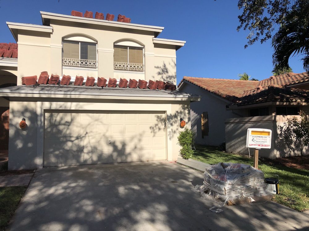 Slide of Rocky's Roofing