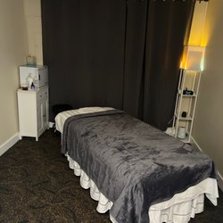 Sunny Massage - Massage room