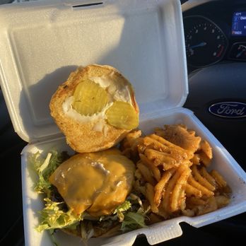 MotorCity Vegan - Vegan All America Deluxe - Vegan Near Me - Detroit, Michigan