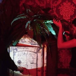 Escape Long Beach - The Queen - Collecting souls to sale her ship again