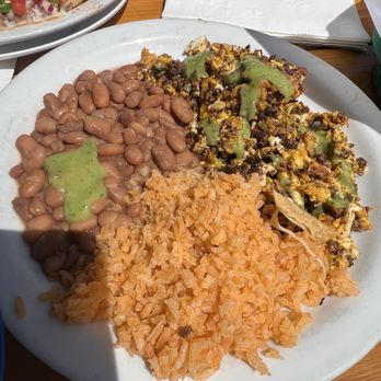Underdogs Too - CHORIZO & EGGS - Mexican Near Me - San Francisco, California Underdogs Too - CHORIZO & EGGS - Mexican Near Me - San Francisco, California