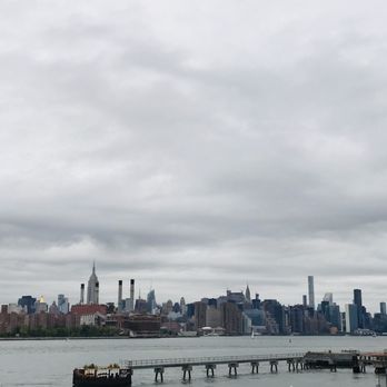 Domino Park - Skyline galore - Parks Near Me - Brooklyn, New York Domino Park - Skyline galore - Parks Near Me - Brooklyn, New York