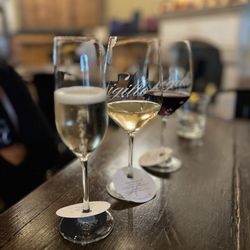 Sigillo Cellars - Wife loved the opportunity to have a sparkling, a white, and a cab