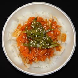 Harrington's Drive In - Rice bowl with teriyaki chicken