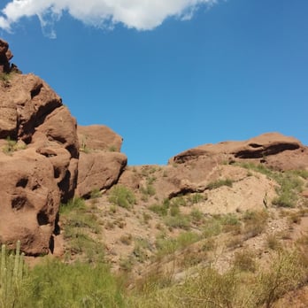 Camelback Mountain - Parks Near Me - Phoenix, Arizona