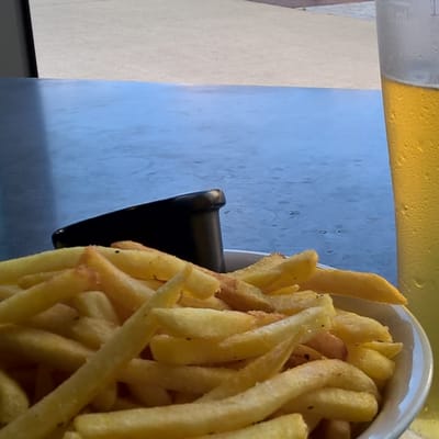 Walt & Burley by null