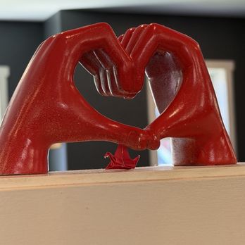 1MTN - Hand with hearts - Comfort Food Near Me - Dover, Vermont 1MTN - Hand with hearts - Comfort Food Near Me - Dover, Vermont