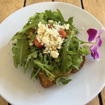 Barefoot Beach Cafe - Spiked Avocado Toast with no egg - Breakfast & Brunch Near Me - Honolulu, Hawaii Barefoot Beach Cafe - Spiked Avocado Toast with no egg - Breakfast & Brunch Near Me - Honolulu, Hawaii