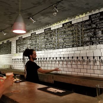 Ølgod - Gastropubs Near Me - Barcelona, B