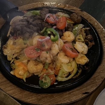 Nacho Daddy - Mix Filet Mignon and Shrimp Fajitas $32.95 - New American Near Me - Las Vegas, Nevada