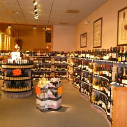 Hamilton Wine & Liquor