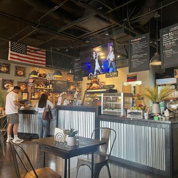 Crave Cafe - Small counter, small tables, big food. - Venezuelan Near Me - Midland, Texas Crave Cafe - Small counter, small tables, big food. - Venezuelan Near Me - Midland, Texas