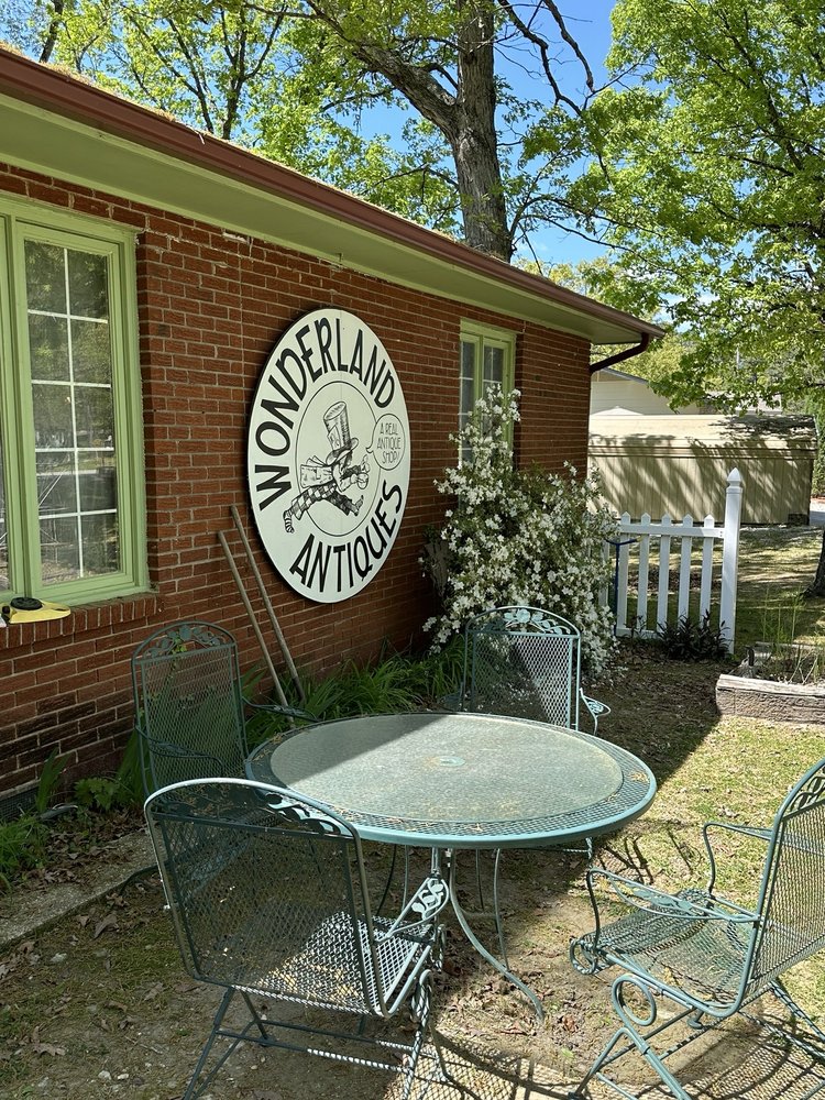 WONDERLAND ANTIQUES Updated September 2024 26 Photos 6981 Hwy 62