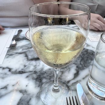 Le Diplomate - White wine - Brasseries Near Me - Washington, DC, District of Columbia
