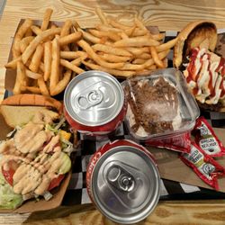 Noosh Grill - Smash burgers and fries