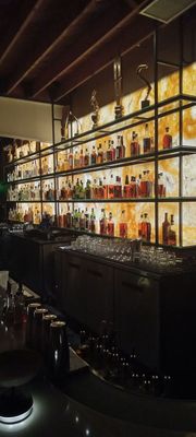 Good Neighbor Bar by null