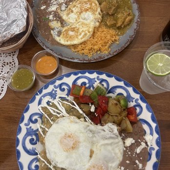 Amores - Chilaquiles and Chicharron plates - Mexican Near Me - Claremont, California