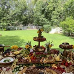 Your Grazing Table - Backyard party