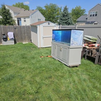More Over Movers - Huge aquarium - Movers Near Me More Over Movers - Huge aquarium - Movers Near Me