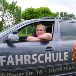 Fahrschule Sun Devil - Inhaberin und Fahrlehrerin Birgit Schneider