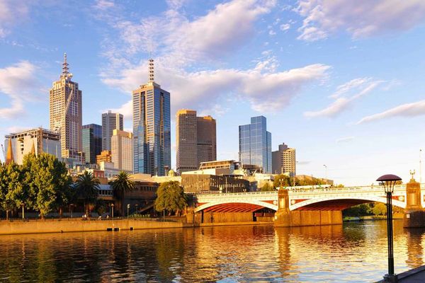 Wyndham Hotel Melbourne by null