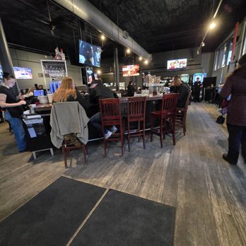 The Bulldog Lowertown - Dining and bar - Bars Near Me - St Paul, Minnesota