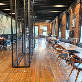 La Ingrata Bar and Grill - Upstairs - Mexican Near Me - Paris, Tennessee La Ingrata Bar and Grill - Upstairs - Mexican Near Me - Paris, Tennessee