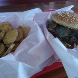 Mushroom & Swiss Burger Mushroom & Swiss Burger
