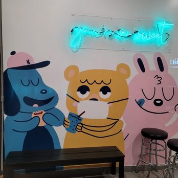 KURIMU - Inside - Bubble Tea Near Me - Chicago, Illinois KURIMU - Inside - Bubble Tea Near Me - Chicago, Illinois
