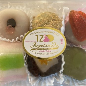 Fugetsu-Do - Candy Stores Near Me - Los Angeles, California