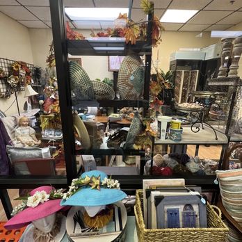 Downtown Mall & Marketplace - Shopping Centers Near Me - Sebring, Florida
