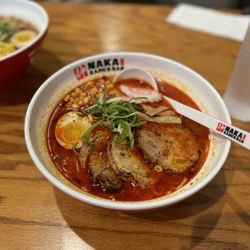 Naka Ramen Bar - Ig: @whatsviveating  |  spicy naka ramen