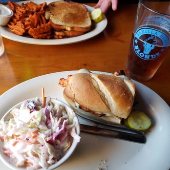 Crescent Moon Ale House - cajun chicken - Pubs Near Me - Omaha, Nebraska Crescent Moon Ale House - cajun chicken - Pubs Near Me - Omaha, Nebraska
