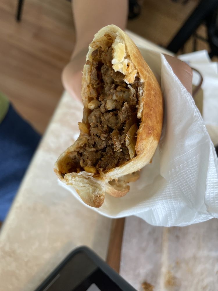 Food from Che Empanada