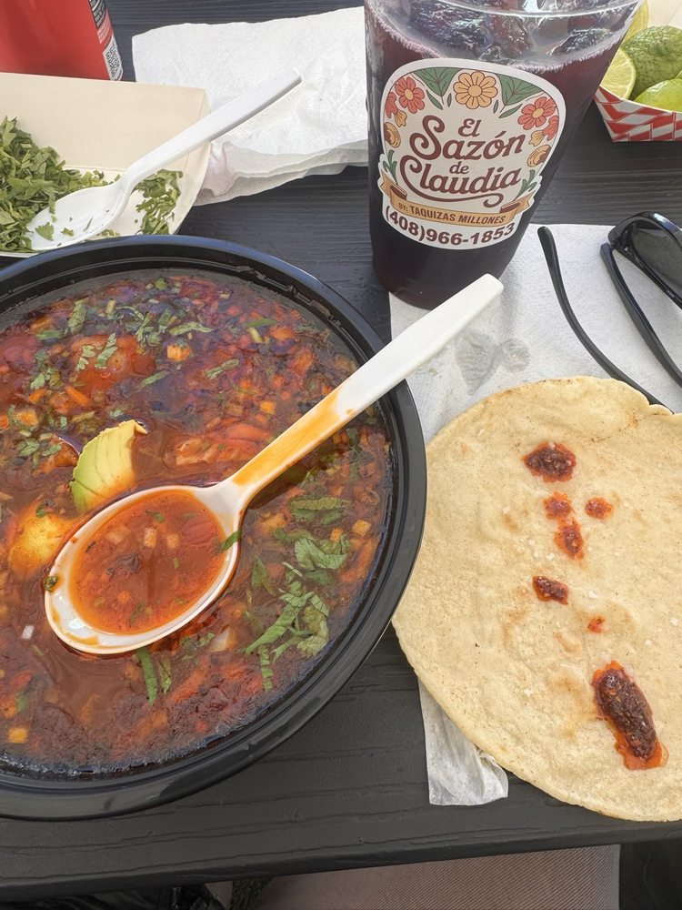 Food from El Sazon De Claudia