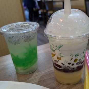 Pho Ngoc Lan Noodle House - Che and coconut juice - Vietnamese Near Me - Newark, California Pho Ngoc Lan Noodle House - Che and coconut juice - Vietnamese Near Me - Newark, California