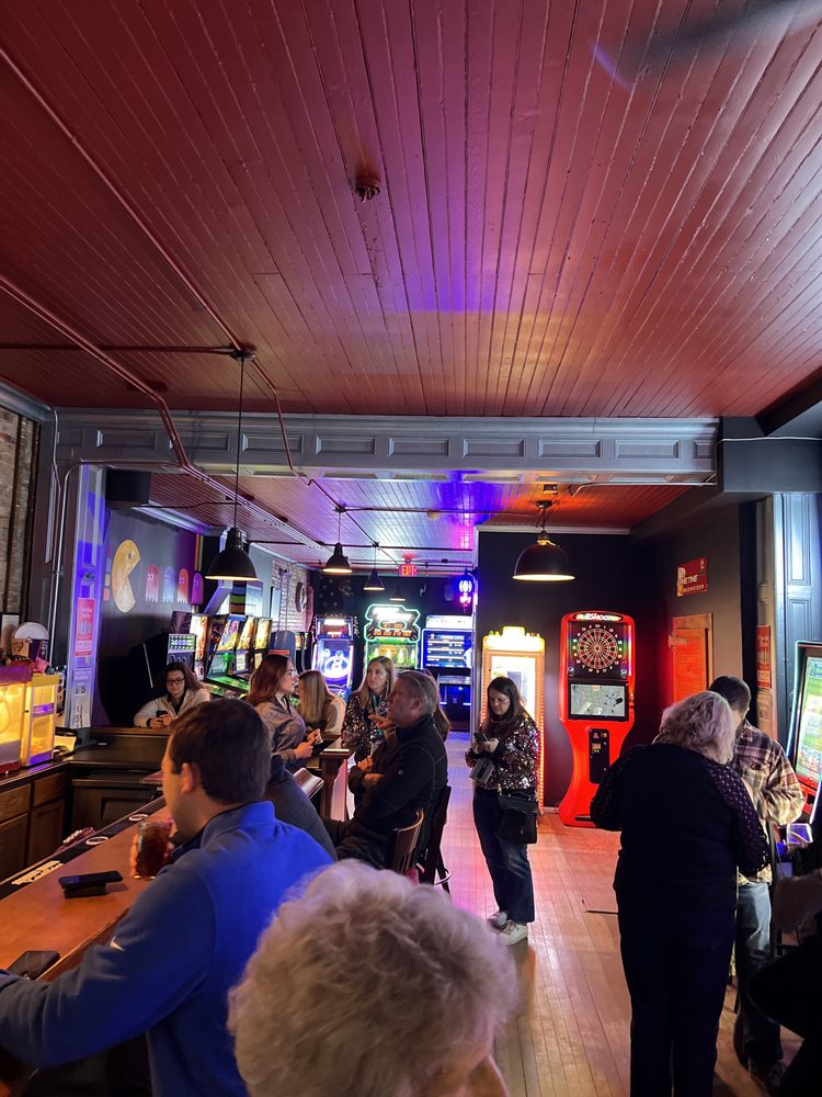 Patricks Arcade Bar Logo